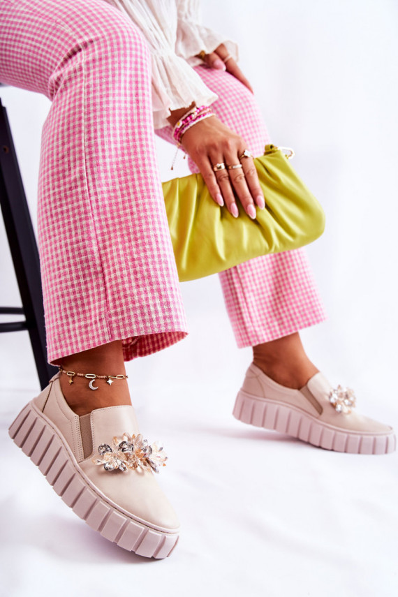 Stilīgi sporta apavi no dabīgas ādas Slip-On ar ornamentiem smilšu krāsas Mirana