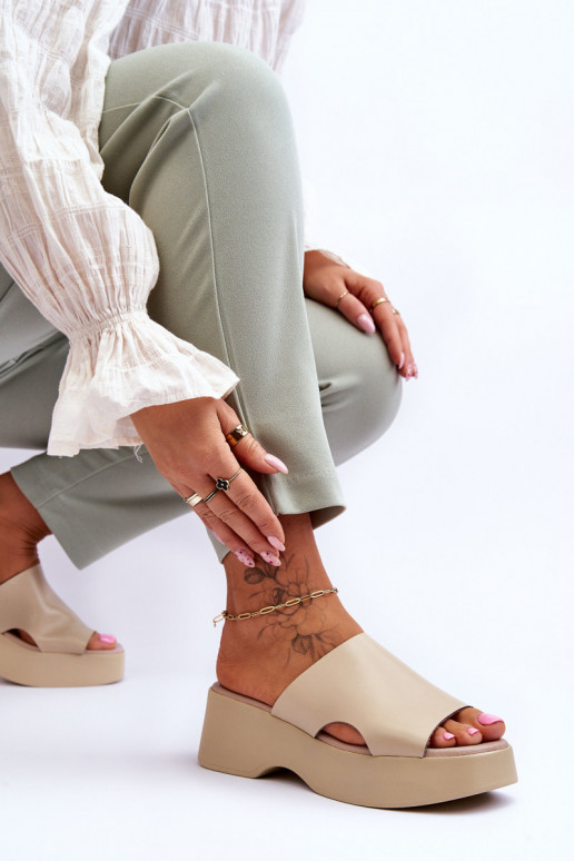   Čības   ar platformu smilšu krāsas Lucami