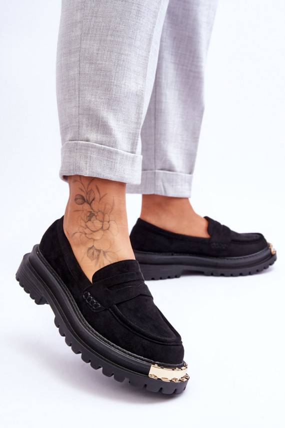 Klasiska modeļa zamšādas Mokasīni ar ornamentiem melnas krāsas Monaro