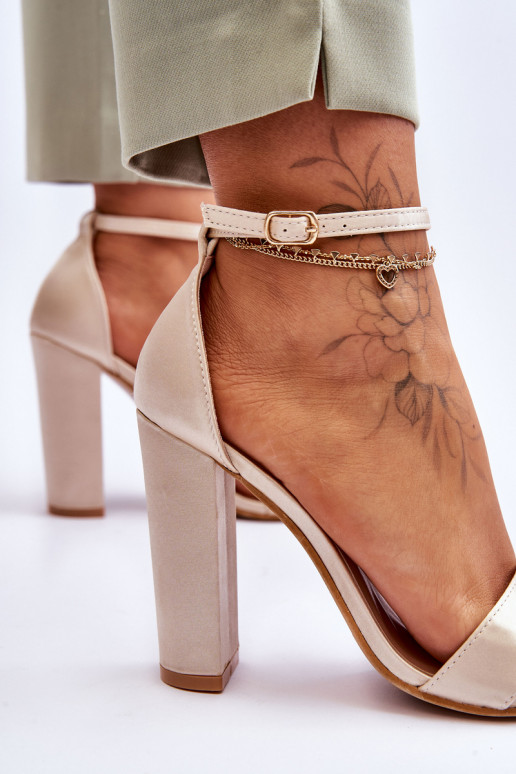 Satina auduma sandales ar papēdi smilšu krāsas Linsy