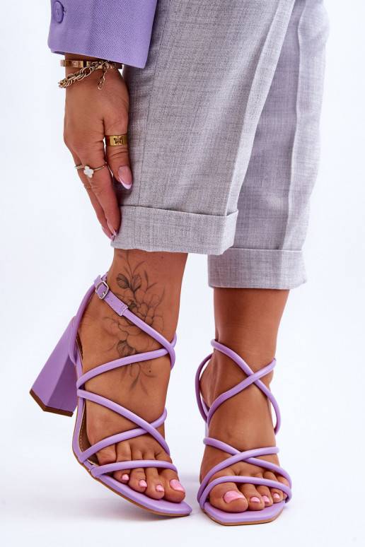 Klasiska modeļa sandales ar papēdi violetās krāsas Lucetta