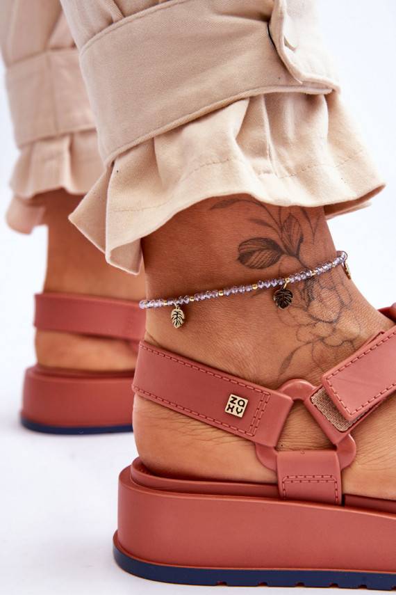   Wegańskie sandales ar lipīgām aizdarēm  JJ285016 rozā krāsa