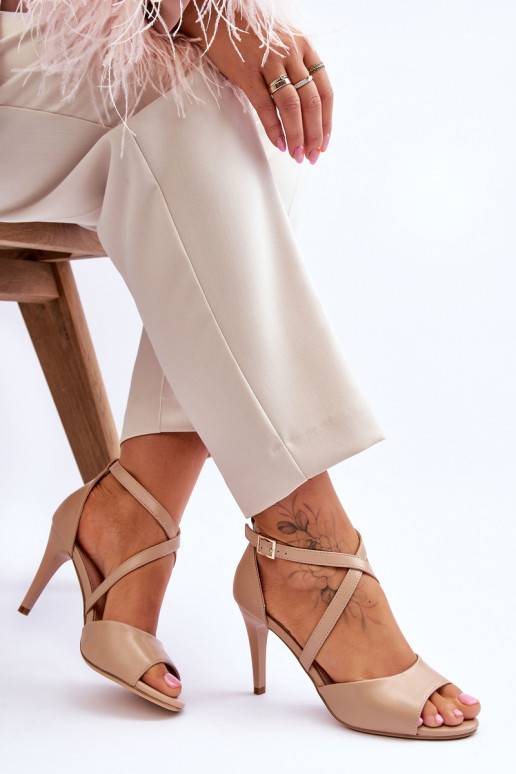 stilīgas sandales ar papēdi smilšu krāsas Loressa