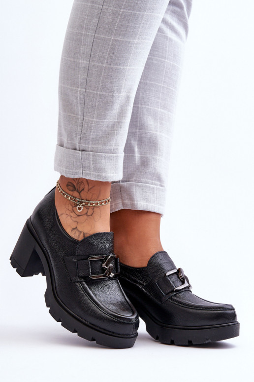 Eleganta stila apavi ar papēdi ar ornamentiem melnas krāsas Harmell