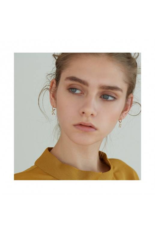 Apzeltīti auskari literkaKST1683Z Apzeltīti auskari literkaKST1683Z