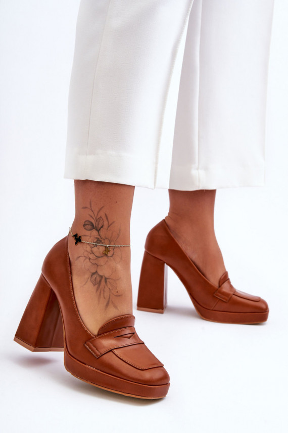 Kurpes    brūnas krāsas Alisa