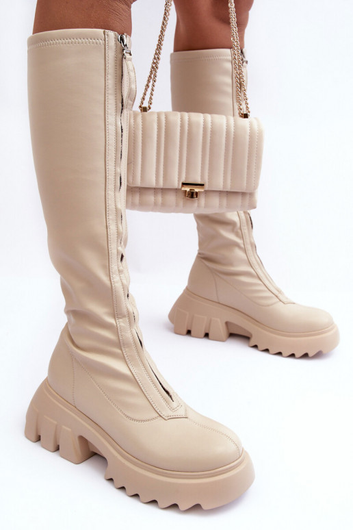   garie zābaki ar platformu ar rāvējslēdzējiem smilšu krāsas Ringo