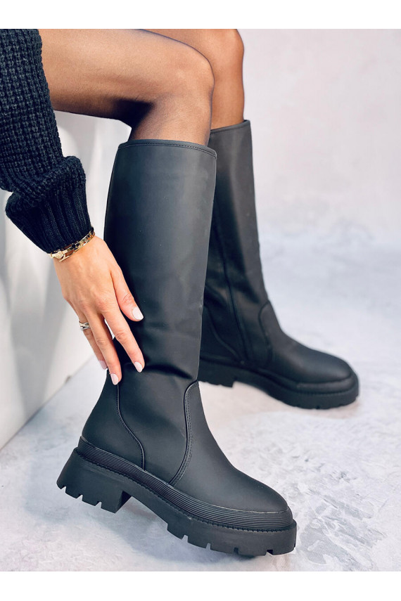 garie zābaki  PIONTER BLACK