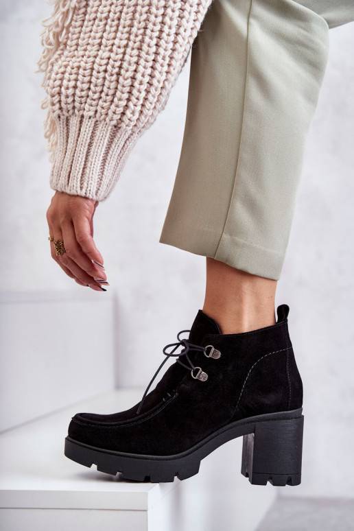 zamšādas Sieviešu puszābaki šņorējami melnas krāsas Marianne   zamšādas Sieviešu puszābaki šņorējami melnas krāsas Marianne