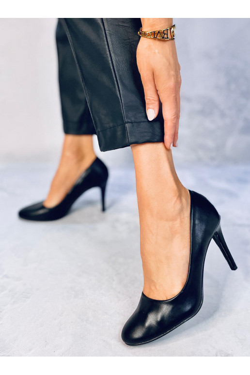 Kurpes okrągłe noski LINDY BLACK Kurpes okrągłe noski LINDY BLACK