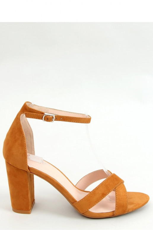 Augstpapēžu sandales  Inello