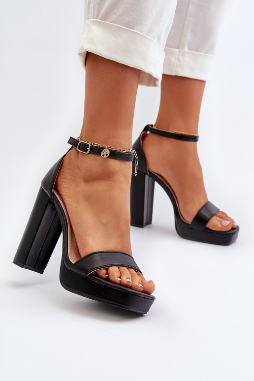 Stilīgas augstpapēžu sandales  melnas krāsas Trewenna