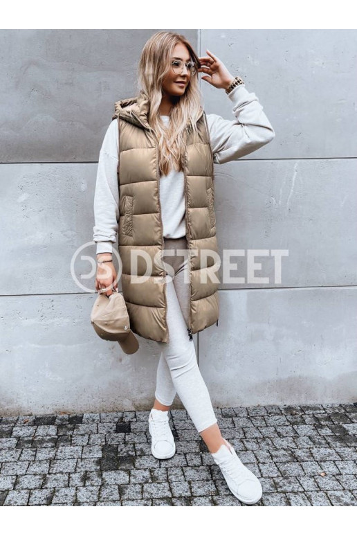 SIEVIEŠU GARA DEGA ZIEMAS VESTE TĀLU...