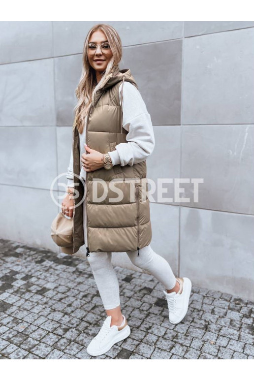 SIEVIEŠU GARA DEGA ZIEMAS VESTE TĀLU...