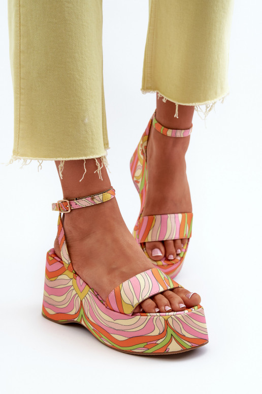  sandales ar platformu I Koturnie Dažādu krāsu Wiandia