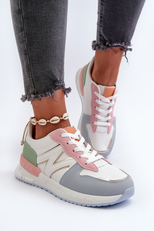 Sneakers modeļa apavi   no eko ādas Dažādu krāsu Kaimans