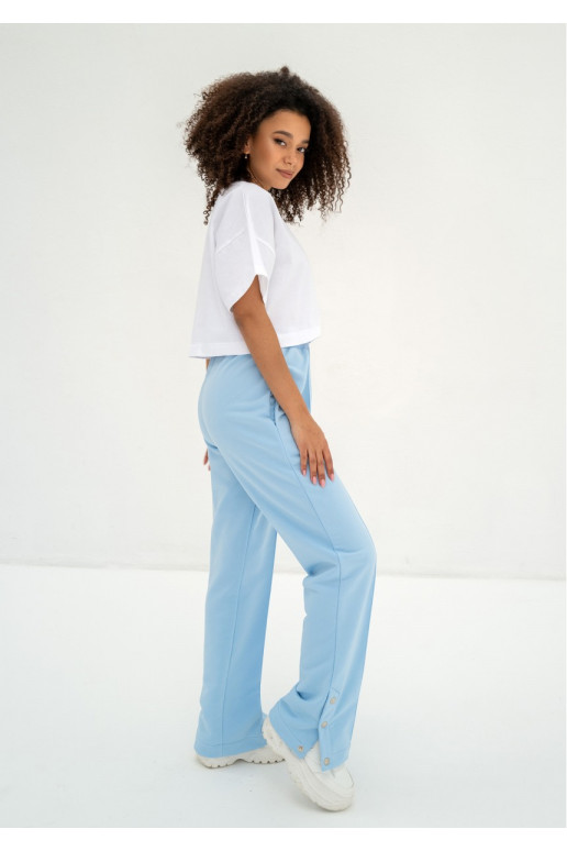 Klubs - zilas sporta bikses ar pogu