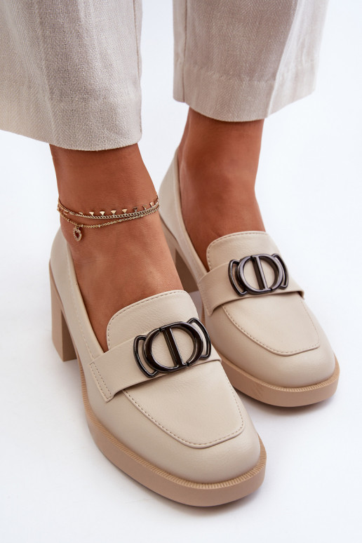 apavi   ar papēdi ar ornamentiem smilšu krāsas Nedarea apavi   ar papēdi ar ornamentiem smilšu krāsas Nedarea