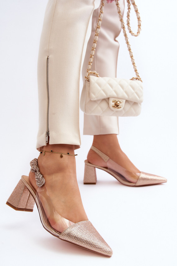 Eleganta stila Kurpes Apavi ar spicu purngalu D&A MR91292-1 champagne