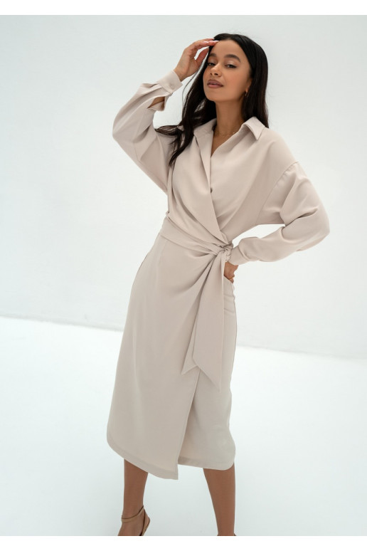 Emīlija - ziloņkaula kleita