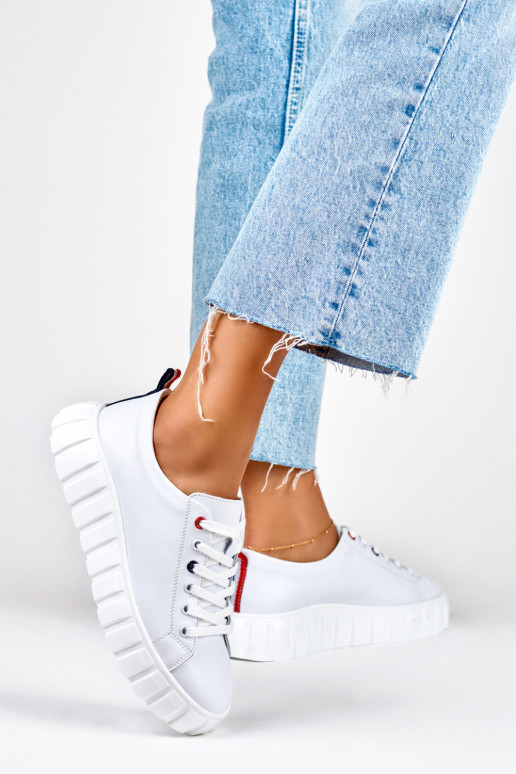 Sieviešu balti ādas apavi