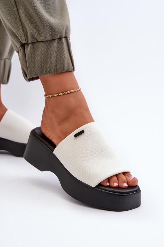 sieviešu čības Big Star NN274022 baltas krāsas