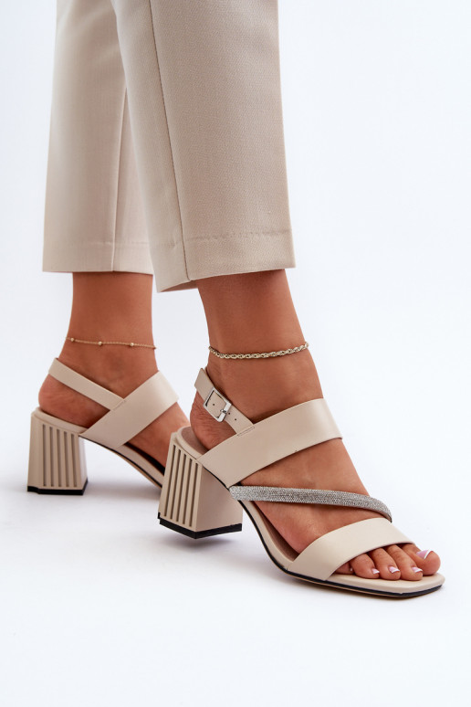   Eleganta stila sandales ar papēdi smilšu krāsas D&A MR38-549