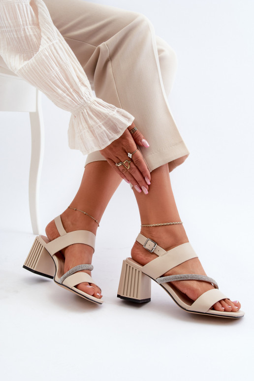   Eleganta stila sandales ar papēdi smilšu krāsas D&A MR38-549