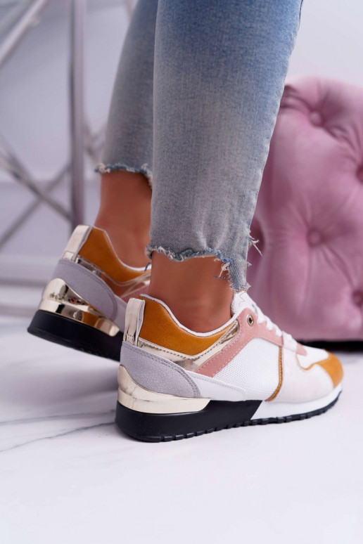 Ikdienas apavi dažādās krāsās