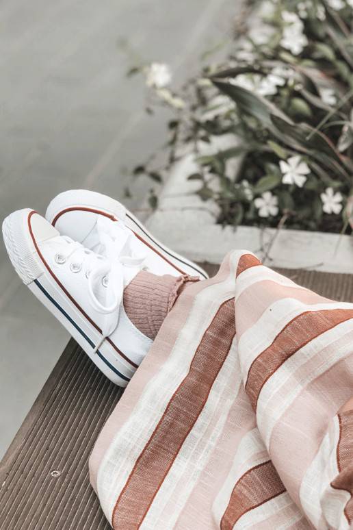 Bērnu brīvā laika apavi Klasiska modeļa baltas krāsas Filemon Bērnu brīvā laika apavi Klasiska modeļa baltas krāsas Filemon