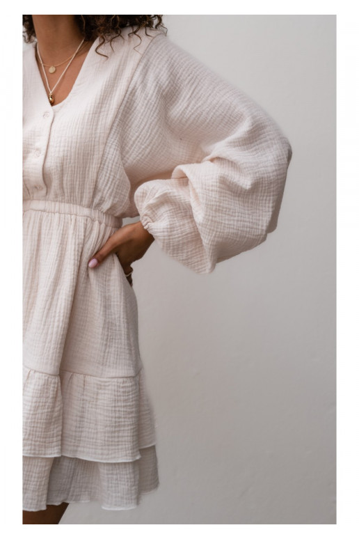 Milla -balta kleita ar platām piedurknēm Milla -balta kleita ar platām piedurknēm