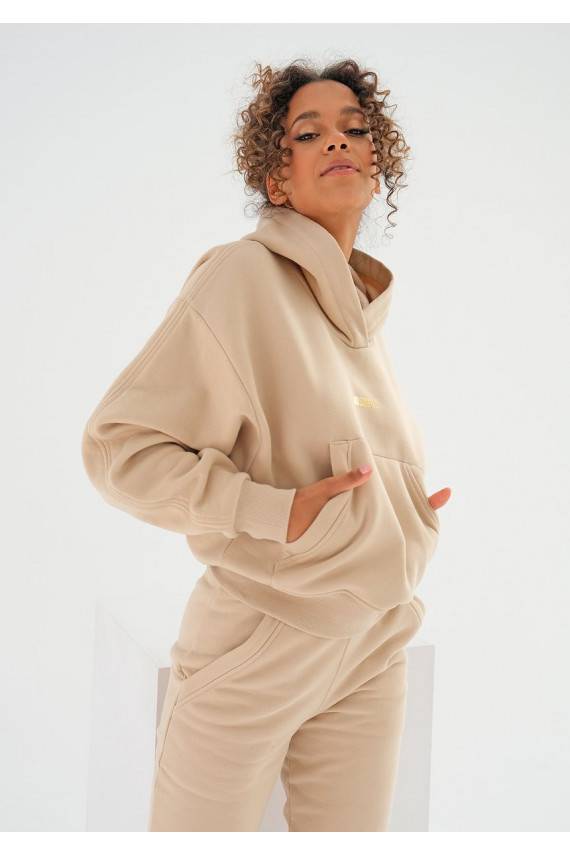 Beige velvet džemperis