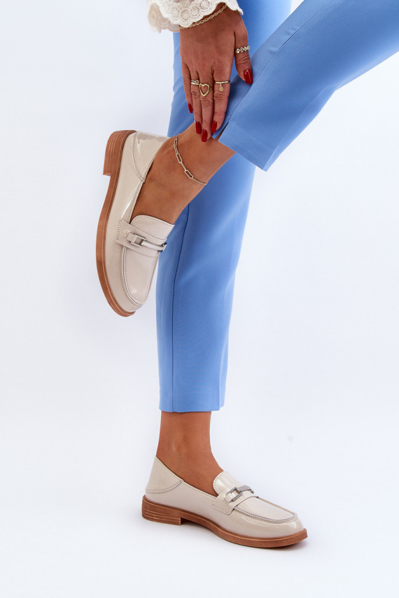 sieviešu mokasīni Laque smilšu krāsas Nurea