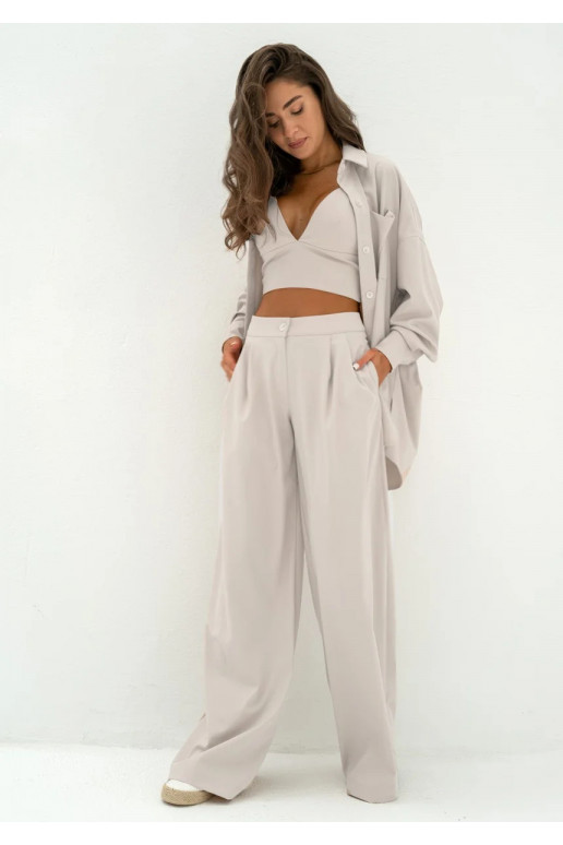 Tammy - balts brīvs krekls Tammy - balts brīvs krekls