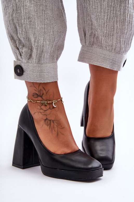   Kurpes  melnas krāsas Rosalia