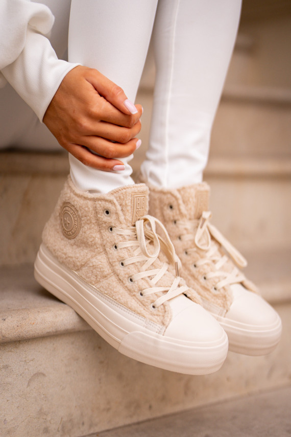 siltināti sieviešu puszābaki ar kažokādu Typu Baranek Big Star OO274A444 smilšu krāsas