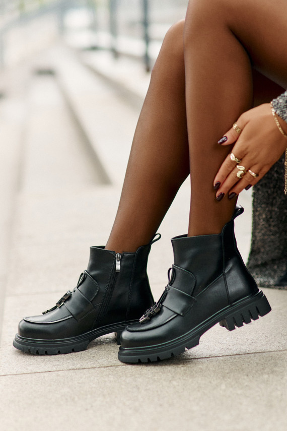 Āda Sieviešu puszābaki ar platiem papēžiem ar ornamentiem siltināti melnas krāsas Asperra