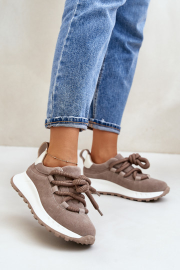 zamšādas Sneakers modeļa apavi Sievišķīgs Z Grubym Sašņorēšanam Artiker 54C1409 smilšu krāsas 2