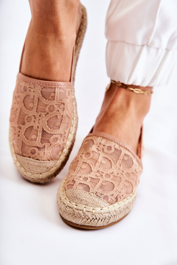 Klasiska modeļa Sievišķīgs espadrilles ar ažūra elementiem Nude Catris