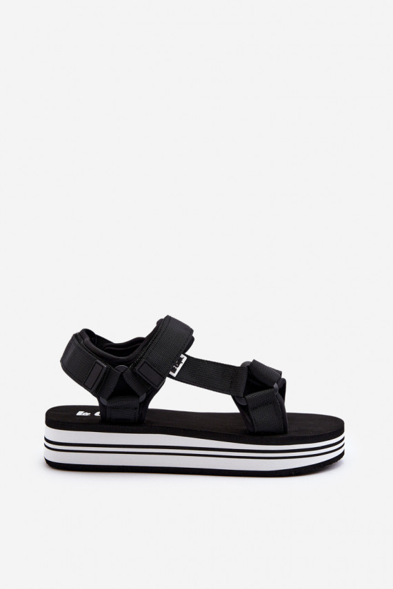 Sieviešu basenes ar platformu Lee Cooper LCW-24-05-2753 melnas krāsas