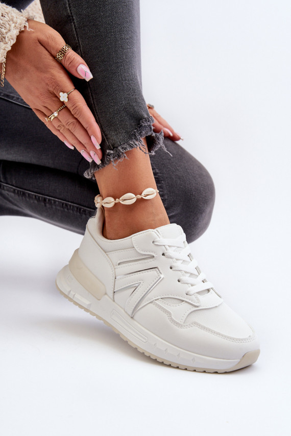 Sneakers modeļa apavi Sievišķīgs no eko ādas baltas krāsas Vinelli