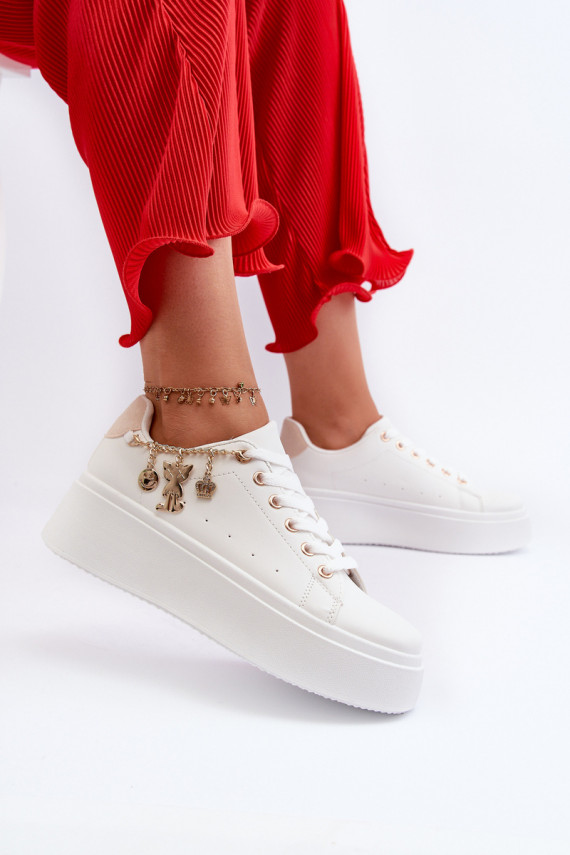 Sneakers modeļa apavi Sievišķīgs ar platformu Ar piekariņiem baltas krāsas Tivissa