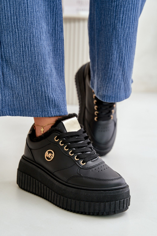 Sneakers modeļa apavi sporta apavi Sievišķīgs siltināti ar modernām masīvām zolēm melnas krāsas Ardiela