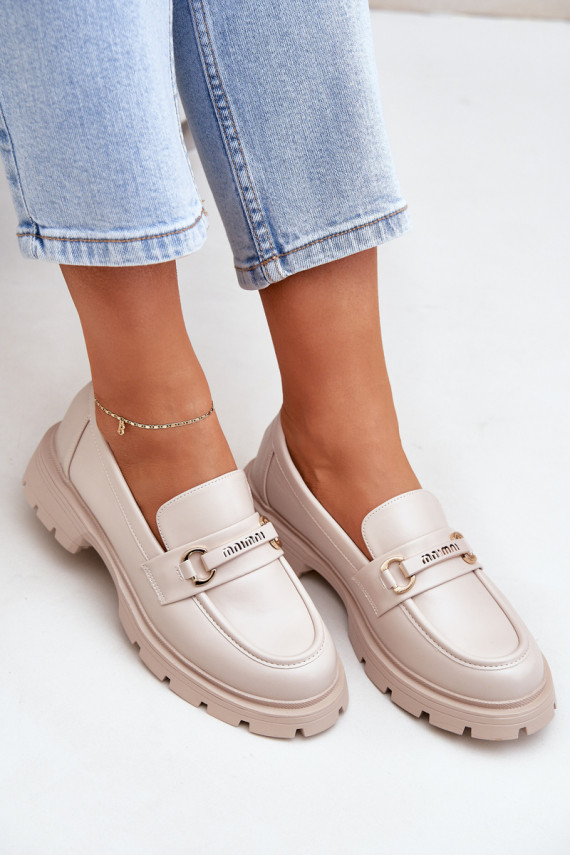 Klasiska modeļa sieviešu mokasīni no eko ādas smilšu krāsas Savethira