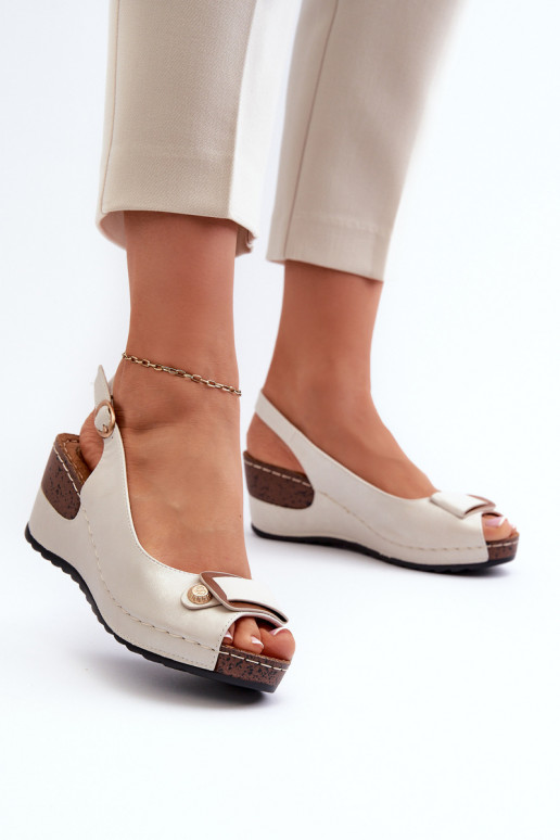 Sievišķīgs Vieglas platformas basenes Comfort Shoes Sudraba krāsas Efravia