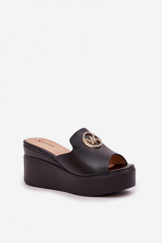 Čības ar platformu I Koturnie ar ornamentiem melnas krāsas Nanessia