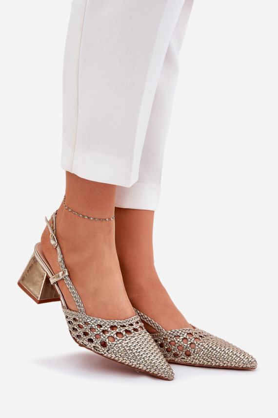 sandales ar papēdi Ar bizi I Szpiczastymi Noskami Zelta krāsas Resterri