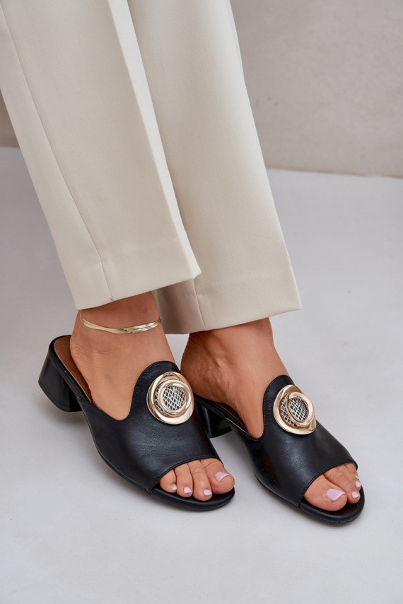 Eleganta stila sieviešu čības zems papēdis ar ornamentiem melnas krāsas Feledis