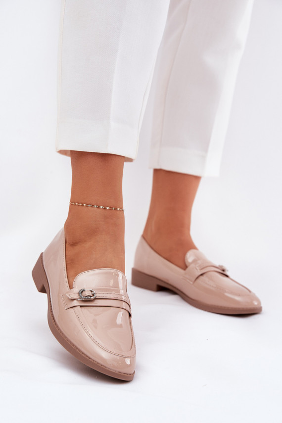 Lakoti mokasīni Sievišķīgs dekorēti ar sprādzītēm smilšu krāsas Mollan