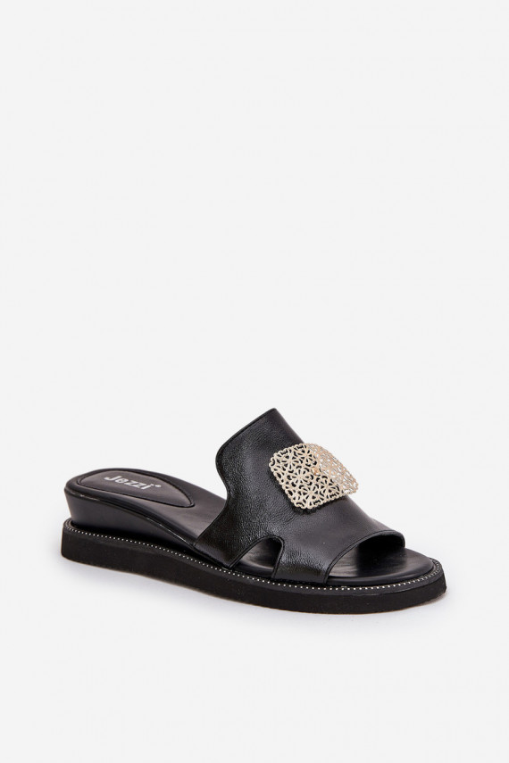 Melni sieviešu čības ar ornamentiem "Sarela"
